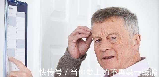 灵活度|老人记忆力变差？补充营养是关键，5个饮食建议，延缓大脑衰老