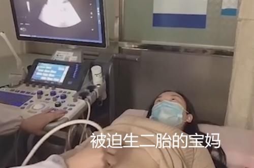 检查|儿子哭着求妈妈留下二胎,每次产检必到场,看过检查结果才安心