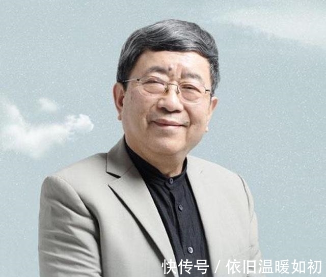 历史人物&当年红极一时的余秋雨为何坠下“神坛”?梁宏达的解释一针见血