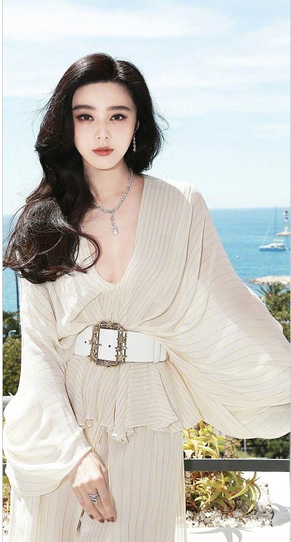 一个人|原来一个人可以优秀到这种地步，百度百科删减后都放不下她的成绩