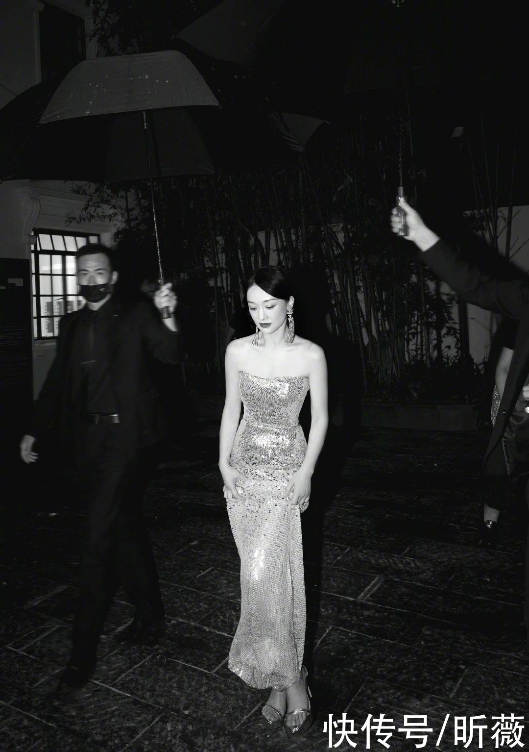 pick|2021最时髦的凉鞋，Pick这几双让你躺赢朋友圈