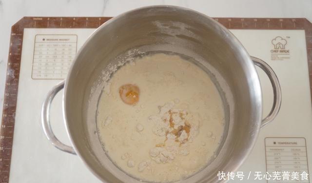 圣诞将至,做个雪花面包吧,无需模具,手残党也能一次成功