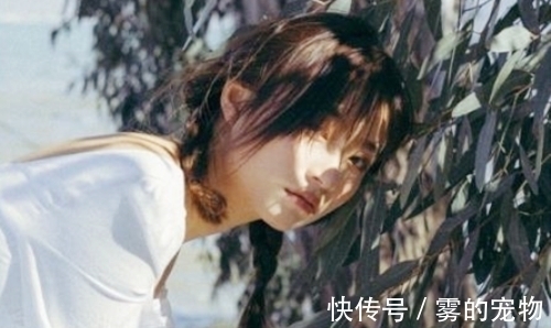 情思$一曲别词无限恨,满腹情思泪几行;十赋清秋词,填阕新词写旧伤