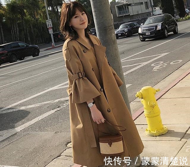 穿搭 大衣怎么搭配好看,选对内搭让你成为时尚女王,这几种供你参考!