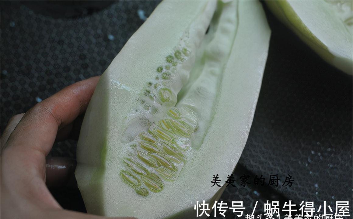 秋意|秋意渐浓，此菜抓紧吃，农村到处是，清润爽脆跟肉是绝配！