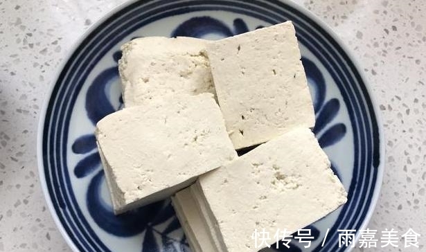 香煎豆腐|营养开胃的香煎豆腐，香酥里嫩还可以当小食，做法超简单