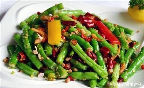 身体|忠告炒豆角不能放此物,怪不得身体这么差,现在知道还不晚
