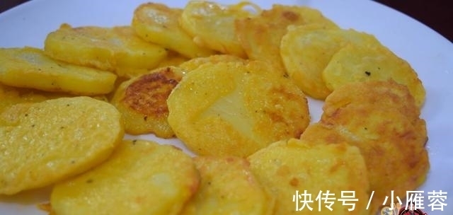 面糊|土豆煎饼最好吃的做法,简单美味又馋人,看看你喜欢吃不?
