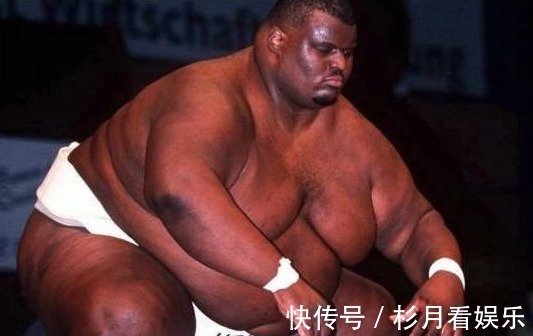 相扑运动员|重800斤相扑王，娶100斤娇妻，婚后一年离世，妻子继承遗产失踪