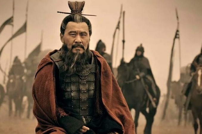 马家|他是刘备手下最凄惨的将军，整个家族被杀光，47岁就孤寂而死