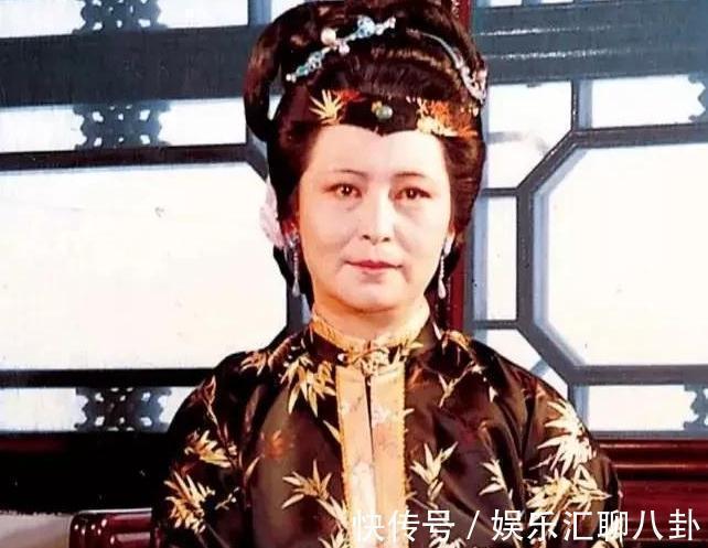 薛宝钗!人参养荣丸是过期药,此药藏了王夫人和宝钗,对贾母和黛玉的恶意