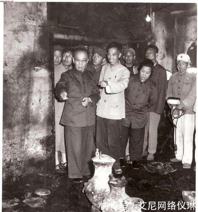 考古界|打着了解中国文化的幌子,郭沫若执意挖掘定陵,却造成最大悲剧