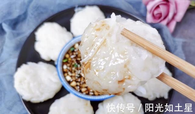 维生素是梨子10倍！上锅简单一蒸，补水又润燥，冬天吃正合适！