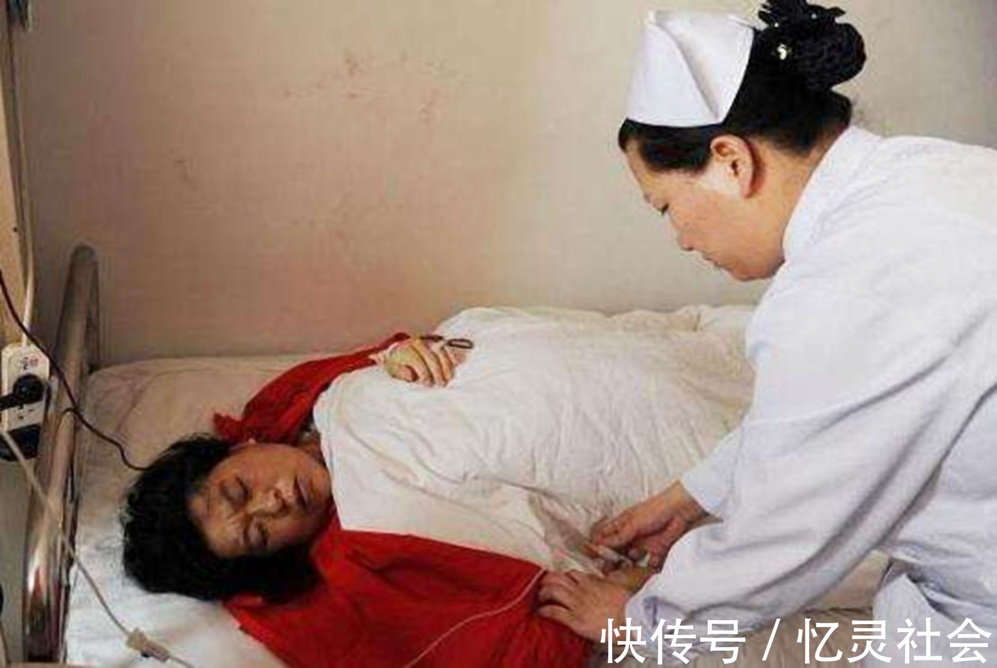 强身健体|顺产有多疼?看完孕妈分娩的阶段,才明白为母则刚不是说说而已