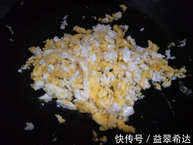馅料|天冷吃菜盒子,就选西葫芦馅,不出汤味道好,软嫩香浓孩子爱吃