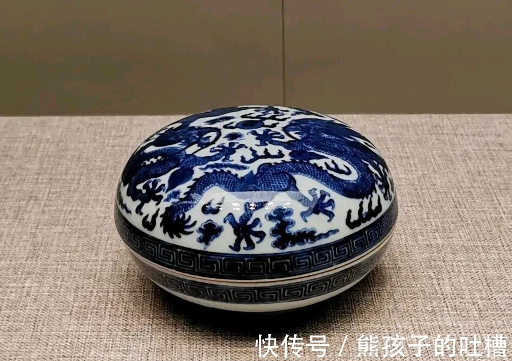 豆青釉$清华大学艺术博物馆藏清代瓷器