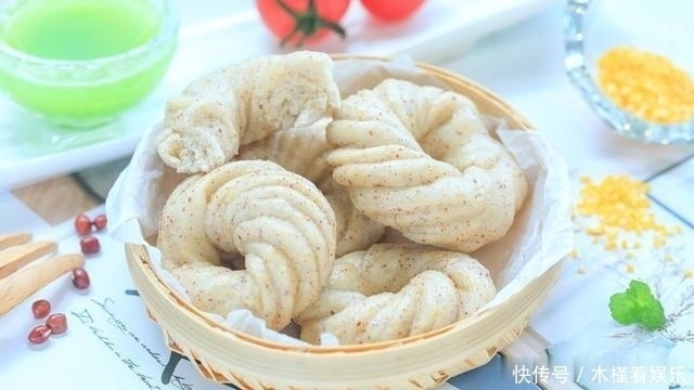 花卷|粗粮别再煮粥，这么做好吃10倍！我儿子一次能吃8个