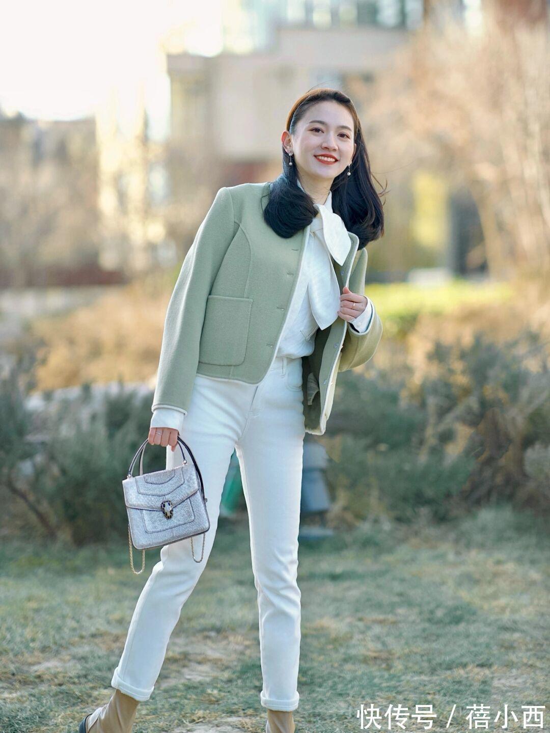 深灰色|女人过了40岁,一定要试试“短毛呢外套”穿搭,显瘦显高还显气质