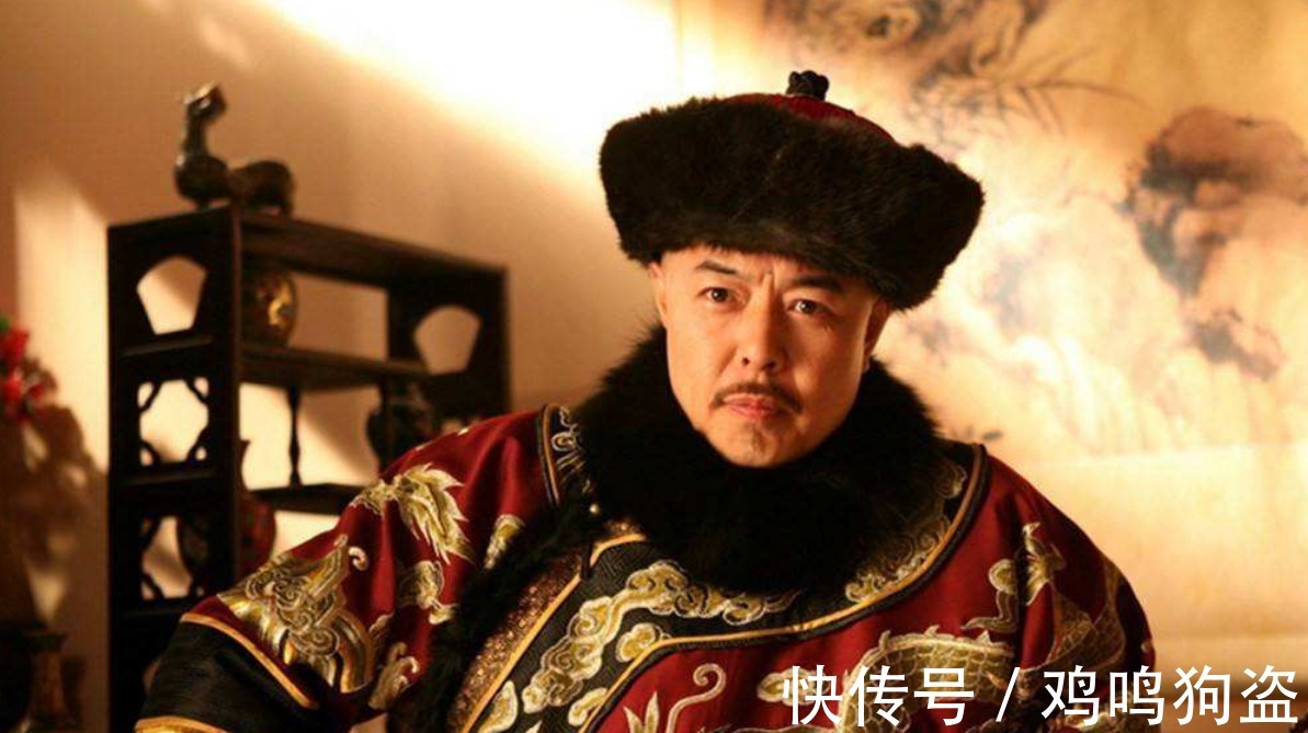 日本人#泰山上有两个字,日本人看了半天没看出门道,郭沫若一语道出玄机