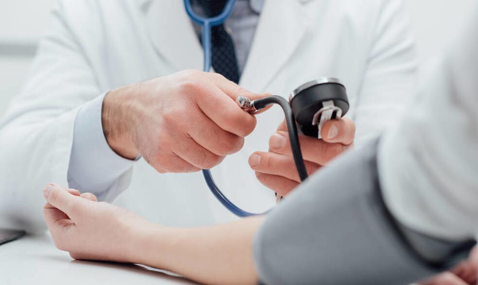 血压|天天吃降压药，血压却降不下来降压药吃错等于白吃，注意4个关键