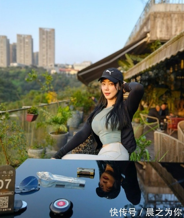 凉拌鸡丝|健身房美女老板娘,拥有超模般的身材,看她的饮食,身材不好才怪