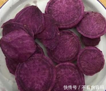 不用烤箱,如何做出软糯的紫薯饼紫薯加牛奶,轻松在家做