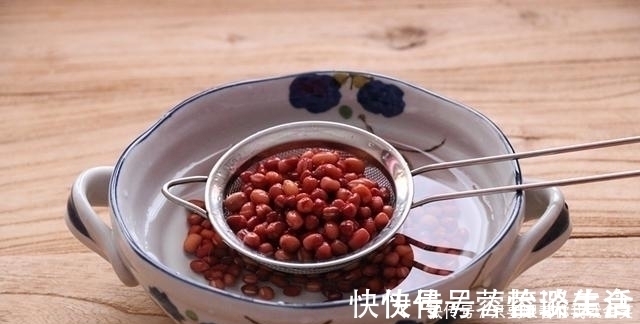 真红糖|80岁奶奶:每天这样吃花生,越吃越精神,做法简单一看就会