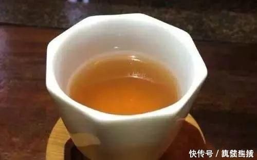 万病之药找到了170位名老中医长寿大调查,共性就是一杯它