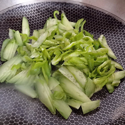 青椒炒黄瓜