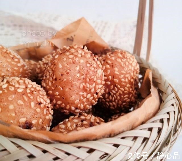 炸麻圆儿,用糯米粉就能做的简单小吃,解馋!