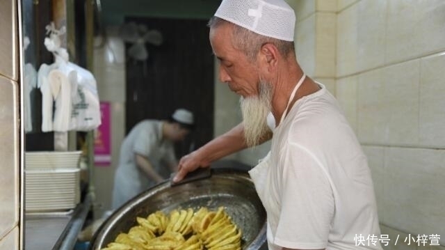  最怕|7旬老爷爷承继“百年老店”，每天仅卖30斤，顾客最怕排不到