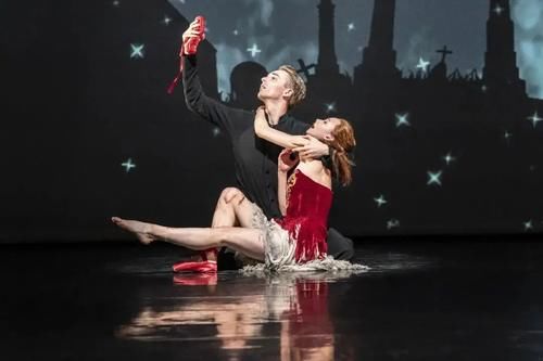  高清|高清放映 戏剧舞台另类体验