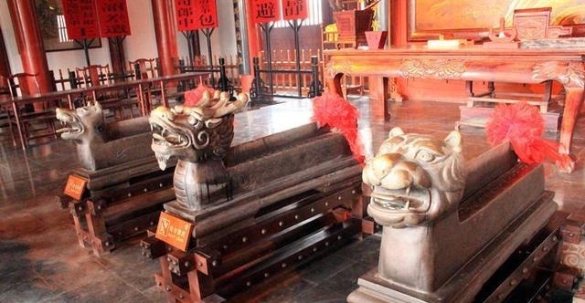 奸臣@古代“先斩后奏”的四大兵器,奸臣最怕见到,尚方宝剑仅排第四名!