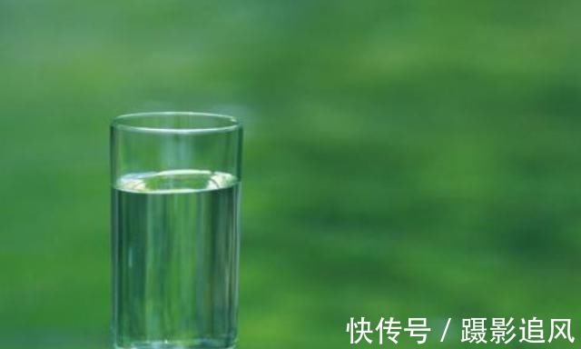 退烧药|发烧成了2岁小男孩的“催命符”,3个退烧小常识,很有必要了解