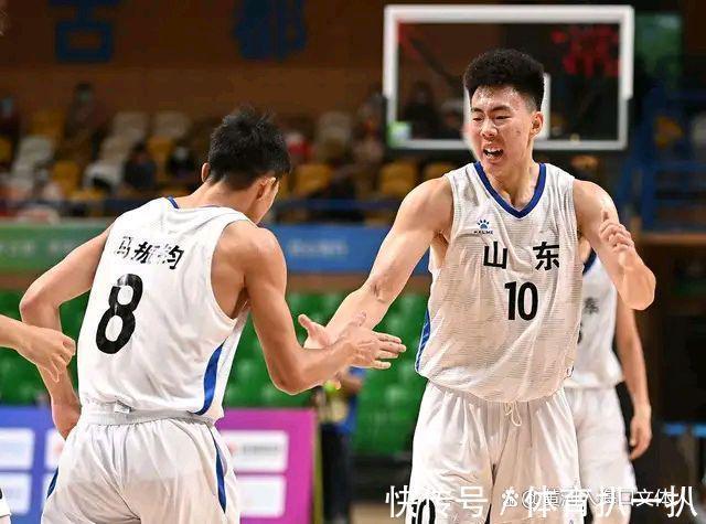 夏晓司|山东男篮第三外援很可能不换了?球迷可以下树了!