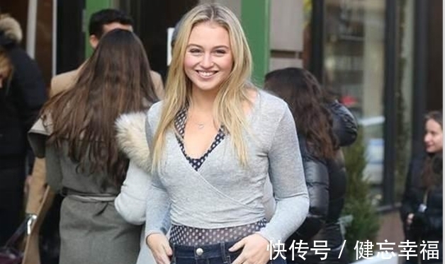 曲线|300斤胖妞健身一年暴瘦100斤,丰腴曲线完美吸睛,终圆大码模特梦