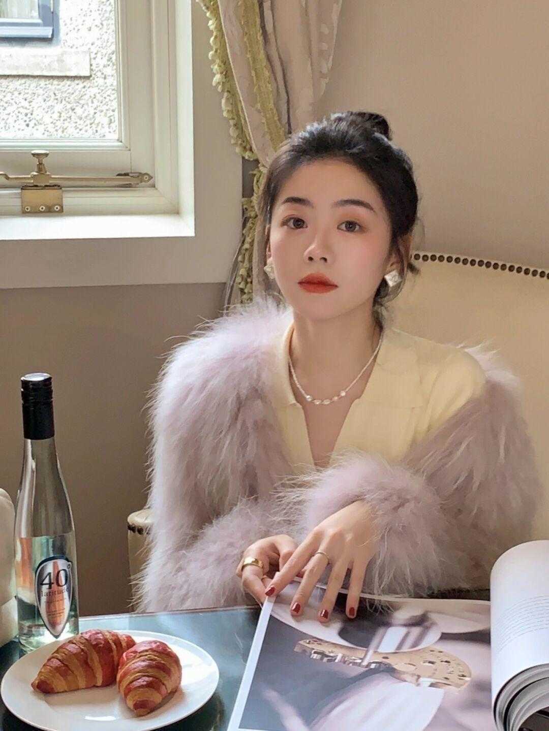 小姐姐|秋冬,穿针织连衣裙魅力全开,高级优雅又洋气,漂亮大气