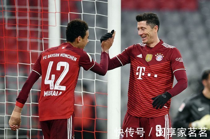 国米|4-0，5-0！欧冠2大豪门疯狂之夜，莱万创纪录，国米平神迹