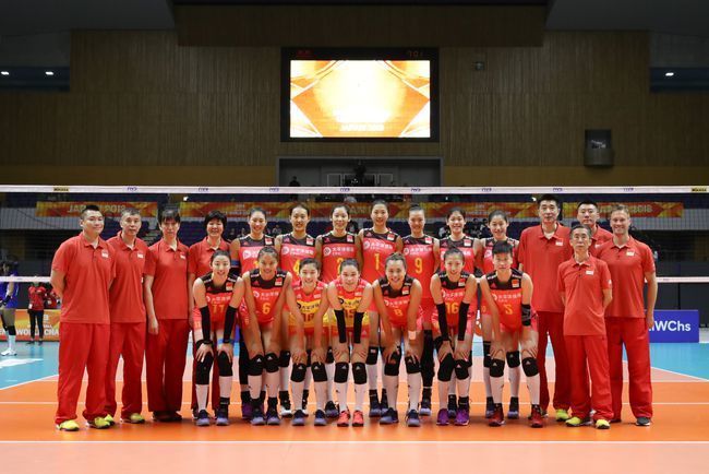 中国女排|排球协会放弃东道主特权，无视女排成绩和目标，实属让人担忧