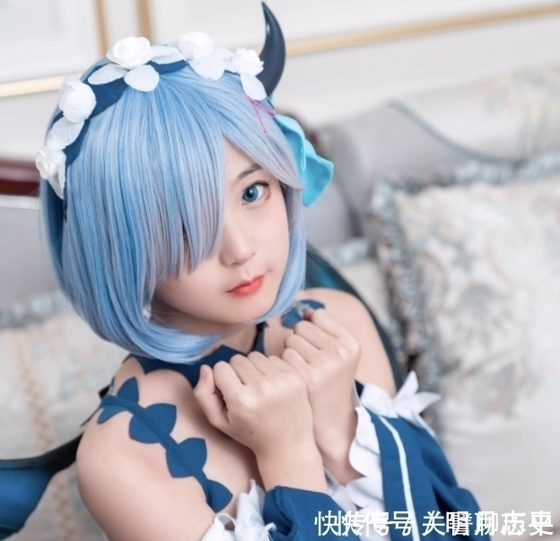 COS|小姐姐COS蕾姆，照片一出立马成全网焦点，网友：真正的白富美