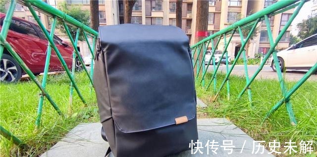 端口 商务and时尚地平线8号零感背包,好看真能搞定一切!