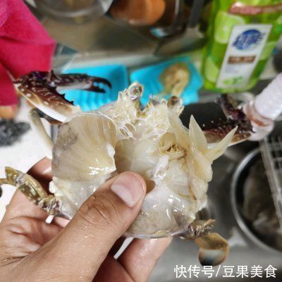 蒜瓣|超赞吮指香辣蟹别再用这么做了，教你新吃法