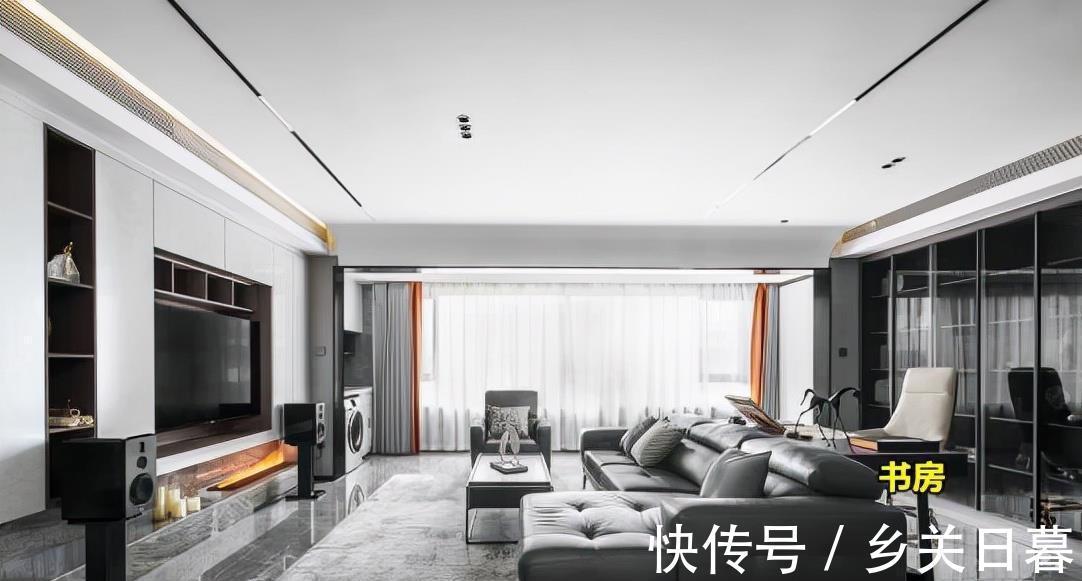 美滋滋|横厅装修找到模板了！沙发往前挪1米2，多排储物柜用美滋滋