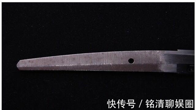 刀匠!网友花了12万的年终奖, 买了一把日本武士刀, 你觉得怎么样