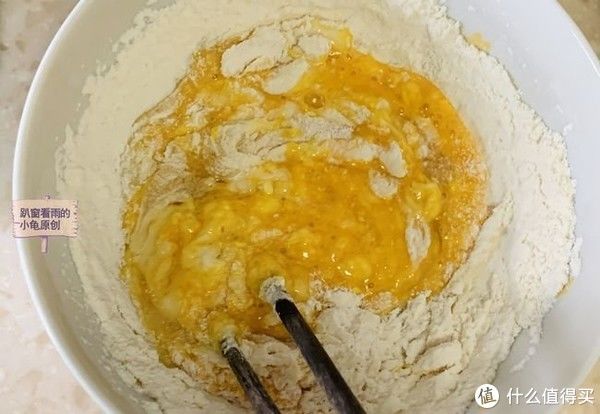 香甜|炸洋葱圈不难，只需要这1个技巧，酥脆香甜，回味无穷，停不了口