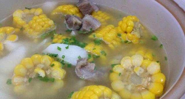 秋天干燥,要给家人多喝这3种汤,清甜滋补,孩子都很喜欢喝