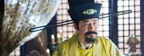 赵德芳|赵匡胤去世后,他的位置传给了赵光义,为何不传给他的儿子们