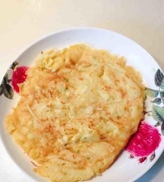 土豆丝|煎土豆丝饼时,直接下锅就错了,多加这一步,怎么煎都不粘锅