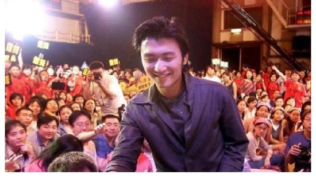 厨艺|明星也爱种菜做饭，谢霆锋粉丝送20袋土，这下可以过田园生活了