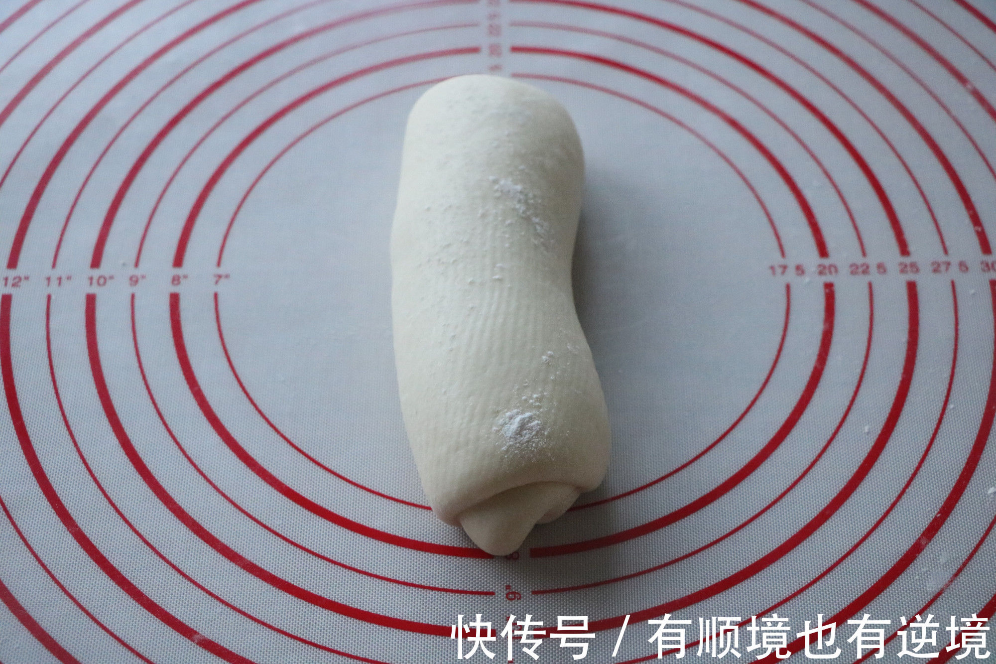 家庭版|我家一周至少做一次的吐司,冷冻起来,早餐几分钟就搞定,特营养